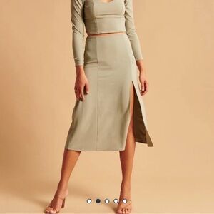 NWOT Abercrombie & Fitch Sage High Rise Midi Skirt with Slit